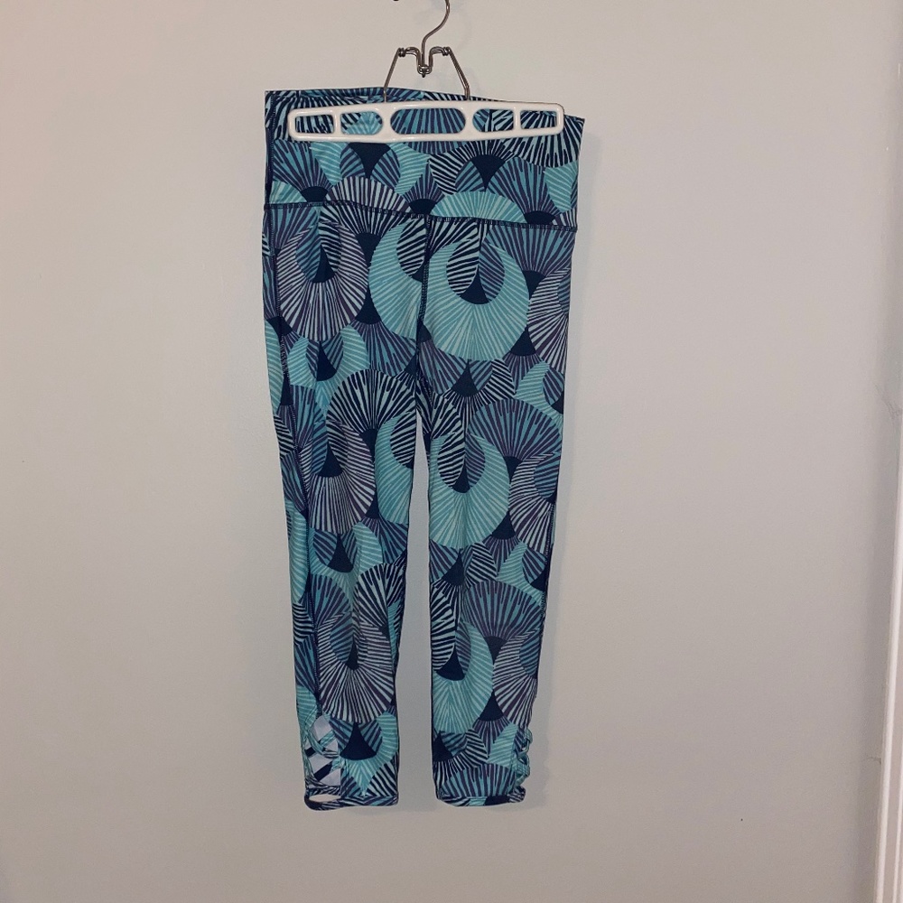 Aerie Chill. Play. Move. crop leggings